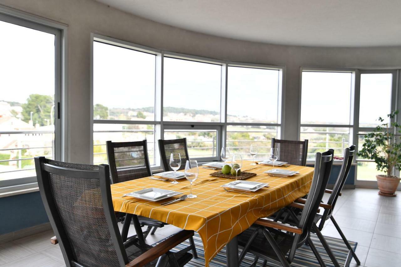 City Penthouse Vita Pula Luaran gambar