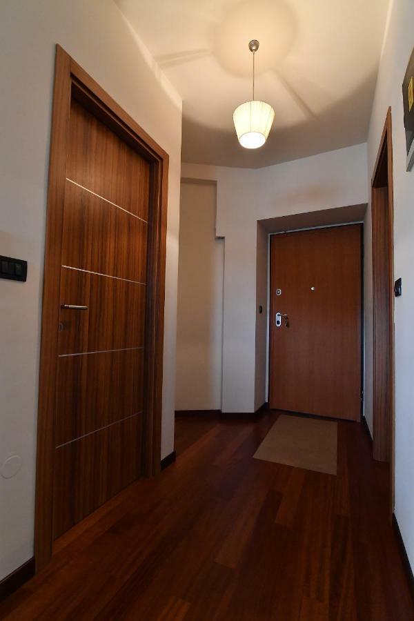 City Penthouse Vita Pula Luaran gambar
